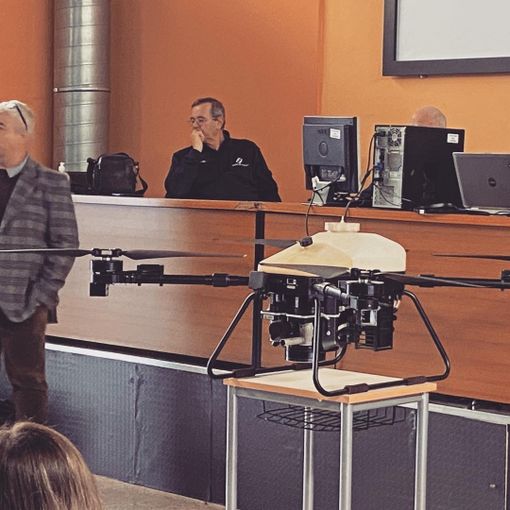 Convegno sull'utilizzo dei droni in agricoltura per la settimana alternativa dell’Istituto tecnico agrario