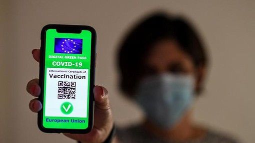 Senza green pass da febbraio addio al reddito di cittadinanza