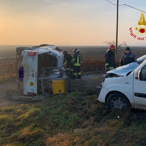 Da nord ovest: Due feriti in un tamponamento a Oldenico