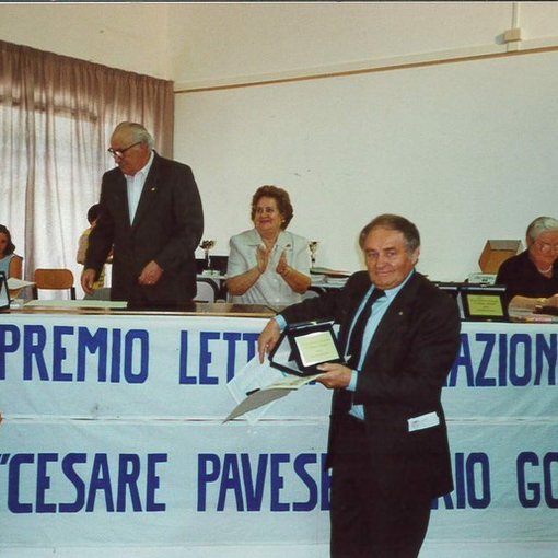 Un saluto a Giovanni Rossi: fondatore dei &quot;Carbunin di Morca&quot; e scrittore.