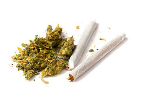 Serravalle Sesia, droga: due 20enni nei guai