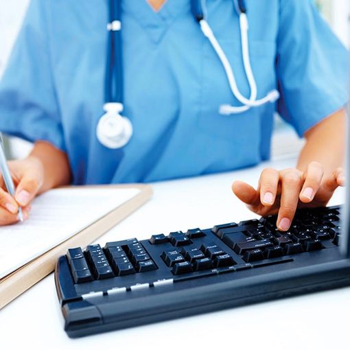 Sanità, proroga di un anno per i contratti Covid