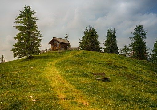 Giornata dell'Ambiente, Uncem: Montagna non è parco giochi