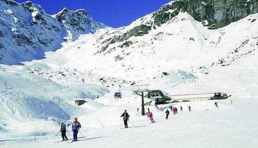 Dramma ad Alagna: finisce fuori pista e muore a 15 anni