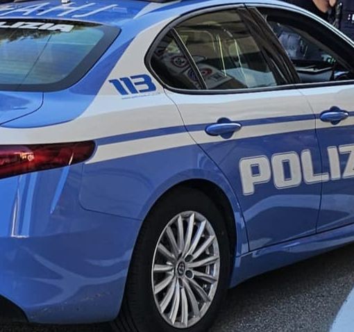 Blitz della Mobile: catturato un latitante, denunciato l'uomo che lo ospitava