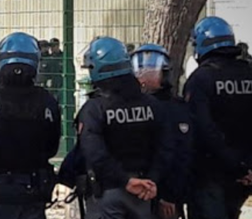 Dodici Daspo per gli scontri tra tifosi