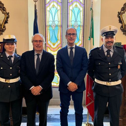 Agenti di polizia locale ricevuti dal prefetto