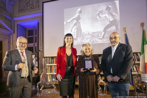 Regione Piemonte, premio alla carriera per Susanna Egri.