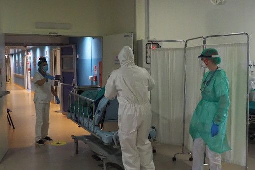 Coronavirus, altri 13 guariti nel Vercellese. Tre decessi nella giornata di oggi