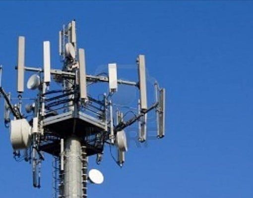 Valmastallone, acceso il nuovo ripetitore Vodafone