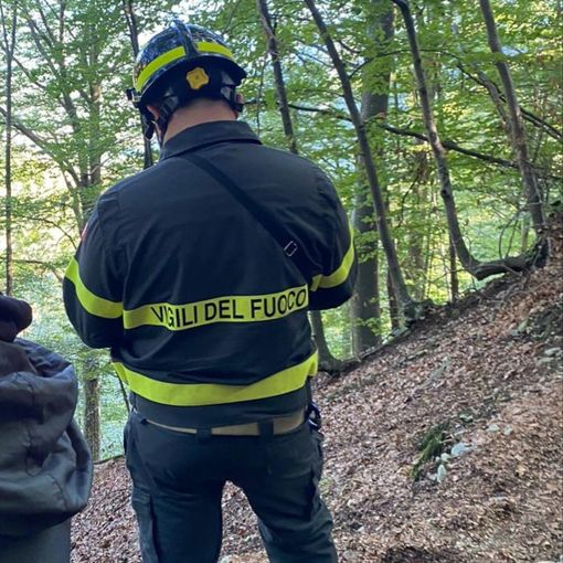 Escursionista scivola in un dirupo a Scopello, salvato