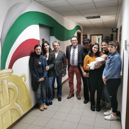 Borgosesia: Terminati i lavori alla Caserma dei Carabinieri. Pareti  “griffate” Ipsia Moda