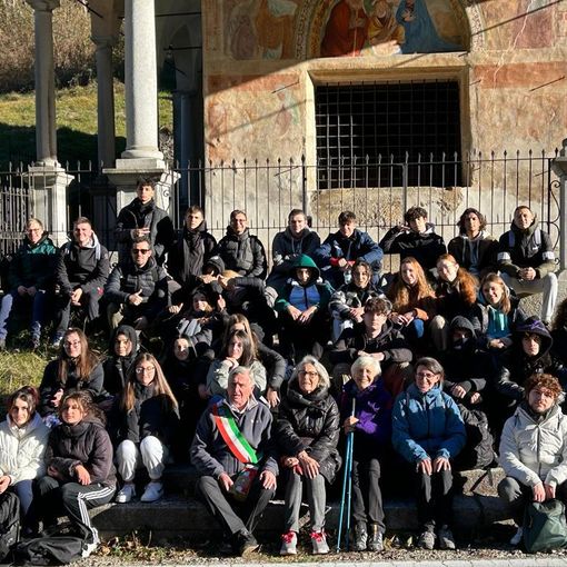 I ragazzi dell’Istituto Dalla Chiesa in visita a Varallo, per un tour del Sacro Monte.