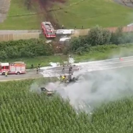 Incidente Freccia Tricolore, ecco i resti dell'aereo subito dopo l'impatto: il VIDEO del drone