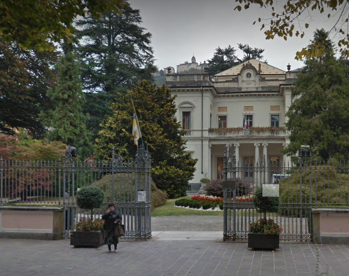 Natale 2020 a Varallo, sostegno alle attività locali con la Christmas Card
