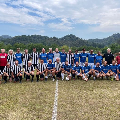 Le vecchie glorie in campo a Crevacuore