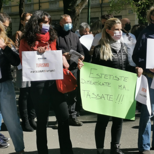 Le voci di commercianti e partite Iva: «Lavorare è un nostro diritto: è il momento di riaprire»