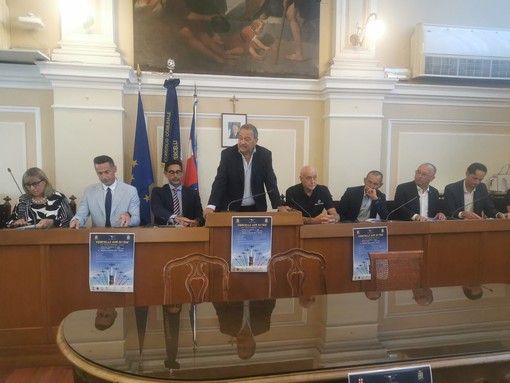 Vercelli vola con le Frecce Tricolori