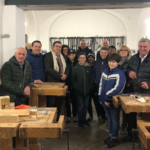 Famiglie in visita alla nuova Scuola del Legno. &quot;La sede è pronta, tocca ai giovani rispondere&quot;