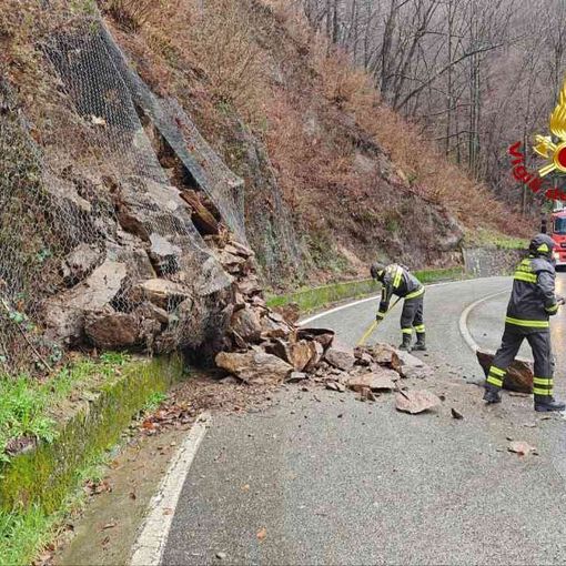 Caduta massi a Civasco, Vigili del Fuoco in azione