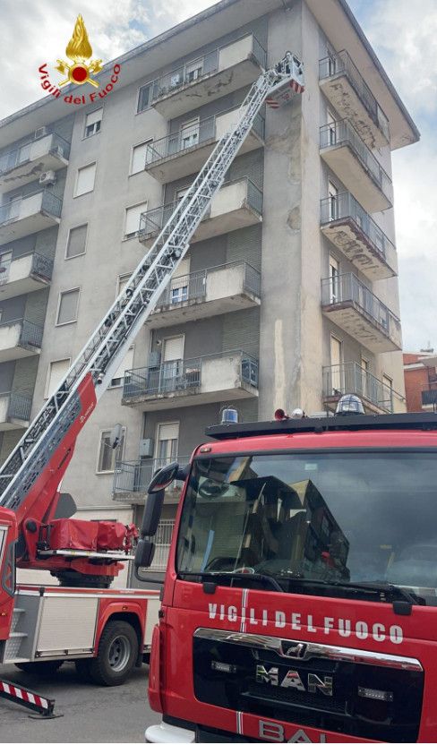 Il forte vento ha impegnato i Vigili del Fuoco in numerosi interventi