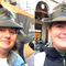 Adunata degli Alpini, l’orgoglio delle donne: “Il cappello con la penna nera racconta le nostre famiglie” Adunata degli Alpini, l’orgoglio delle donne: “Il cappello con la penna nera racconta le nostre famiglie”