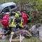 Auto precipita in un dirupo a Varallo: anziano salvato dai Vigili del Fuoc