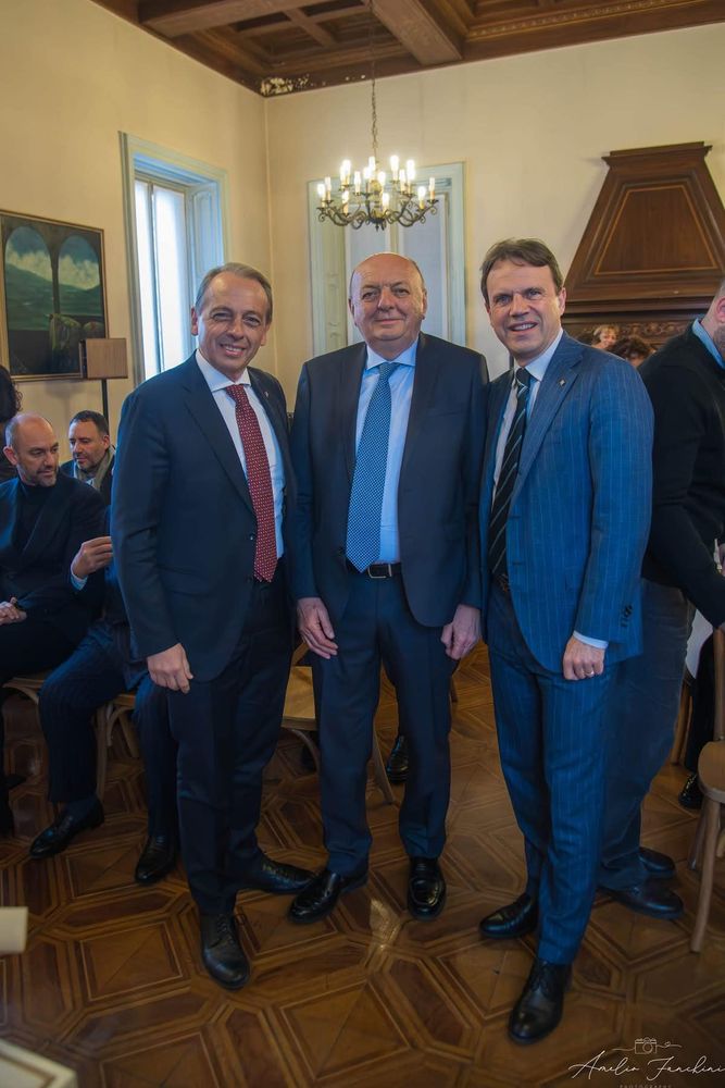 Il Senatore Roberto Rosso , il Ministro Gilberto Pichetto e l’assessore regionale Andrea Tronzano a Quaona Il Senatore Roberto Rosso , il Ministro Gilberto Pichetto e l’assessore regionale Andrea Tronzano a Quaona