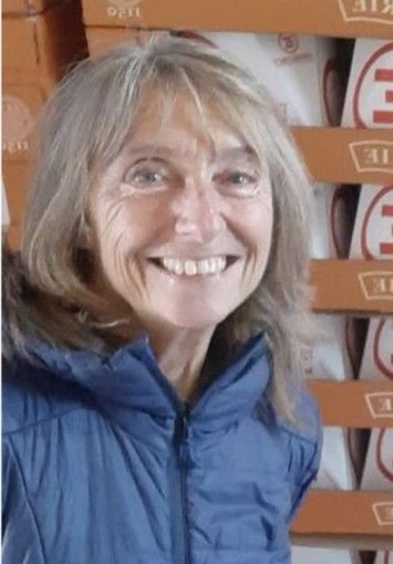 Addio a Carola Lorio, volto sorridente di Emergency. Addio a Carola Lorio, volto sorridente di Emergency.