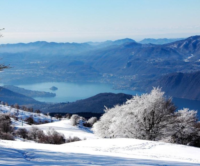 Il consiglio regionale celebra le bellezze del Piemonte con il calendario 2025