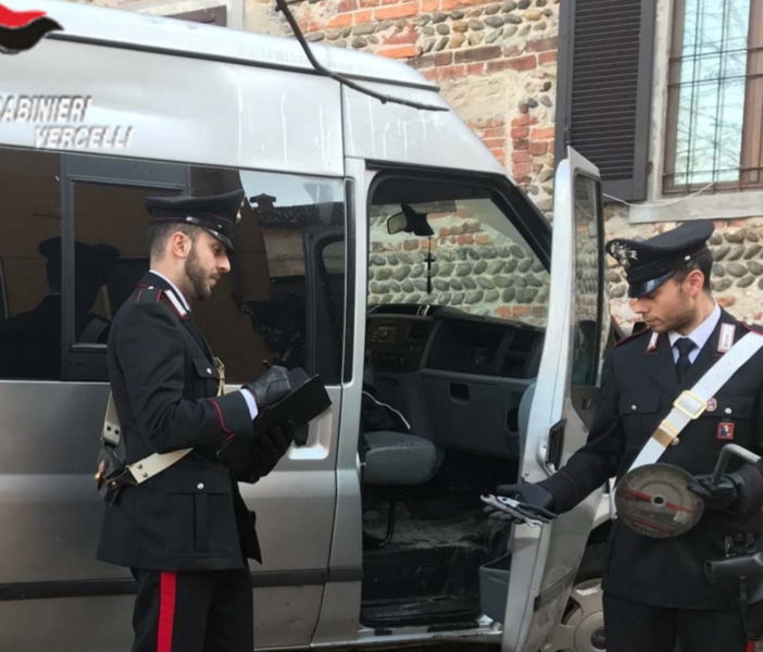 Buronzo: Sul furgone gli attrezzi da scasso (e in fedina penale una condanna da scontare)