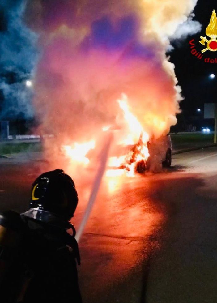 Foto comando provinciale vigili del fuoco di Vercelli
