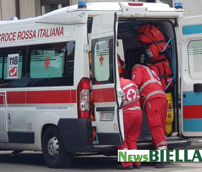 Dramma a Pray, donna di 90 anni trovata senza vita in casa dai familiari (foto di repertorio)
