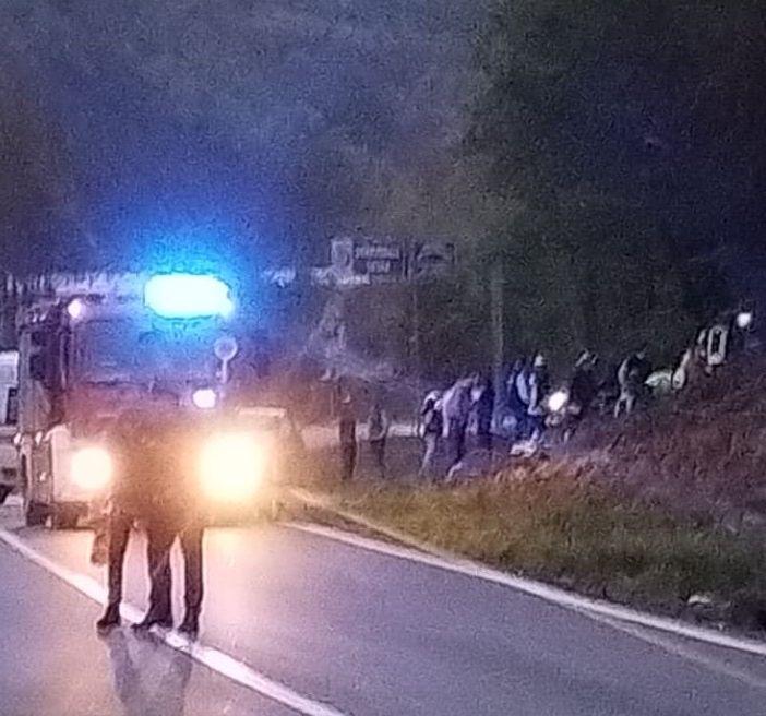 Tragico scontro a Bornate: muore un trentenne, feriti i tre passeggeri