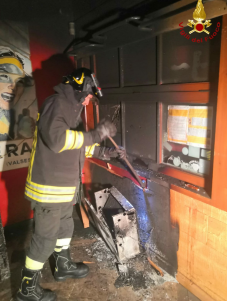 Principio di incendio al Pub Manera di Scopello
