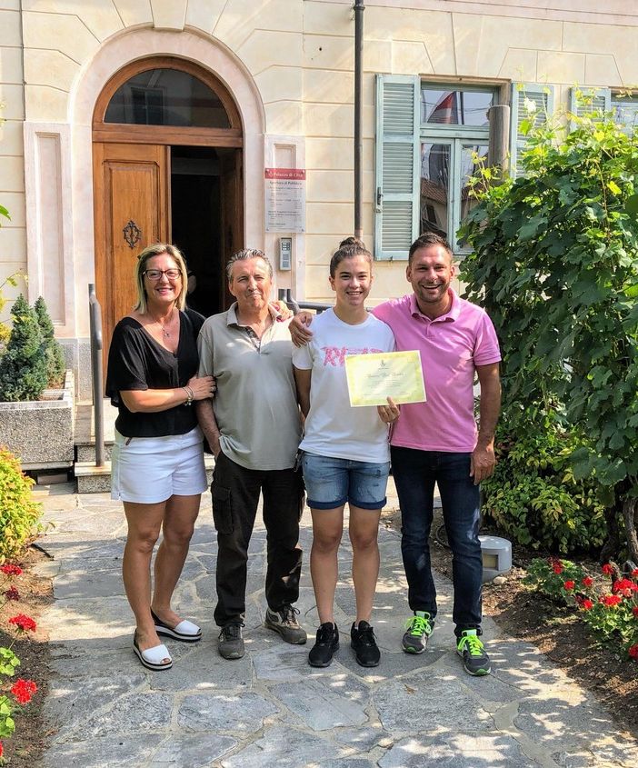 Calcio Femminile: la stella emergente &quot;Bea&quot; Beretta premiata a Gattinara