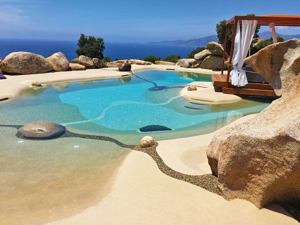 Piscine naturali Biodesign: Una spiaggia direttamente a casa
