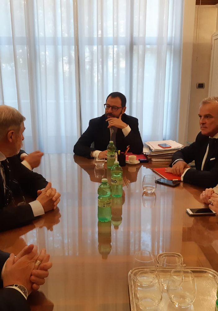 Ilva, assessore Elena Chiorino dal ministro Patuanelli: &quot;Reintrodurre subito scudo penale&quot;