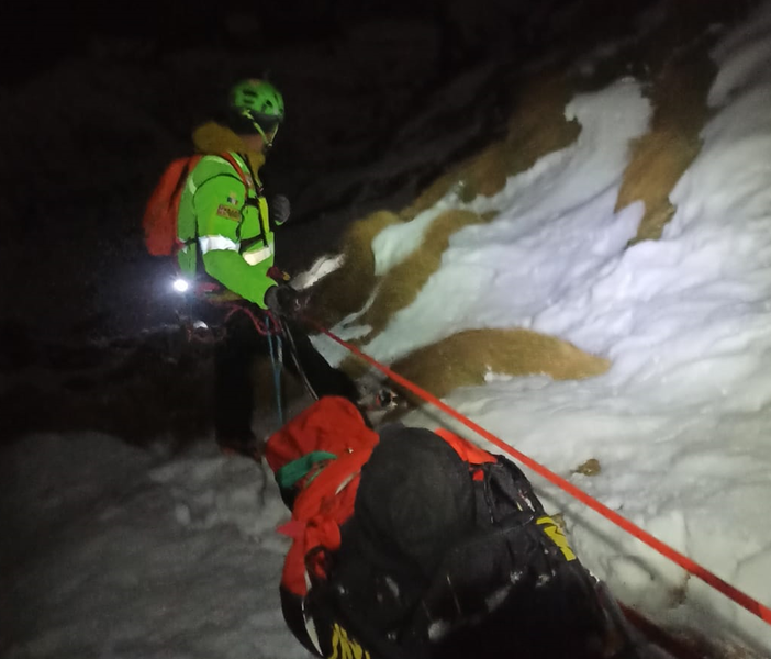 Bloccati per ore sul Monte Mars, coppia di giovani salvata nella notte dal Soccorso Alpino