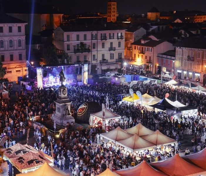 Bolle di Malto, è conto alla rovescia: a Biella 5 giorni di cultura e concerto con Joe Bastianich