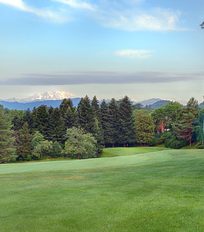 Terra dei laghi? No, terra del golf. Alla scoperta di Varese tra buche e club house