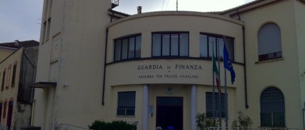 Terremoto alla Guardia di Finanza: arrestati il comandante provinciale e il suo autista