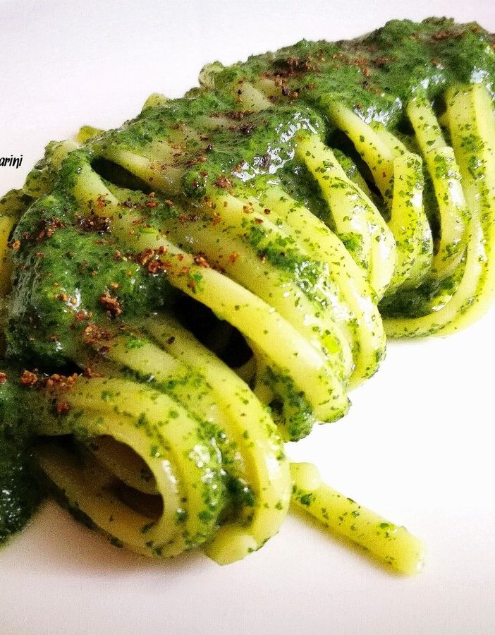 #quarantenasuifornelli - Linguine risottate con pesto d'ortica
