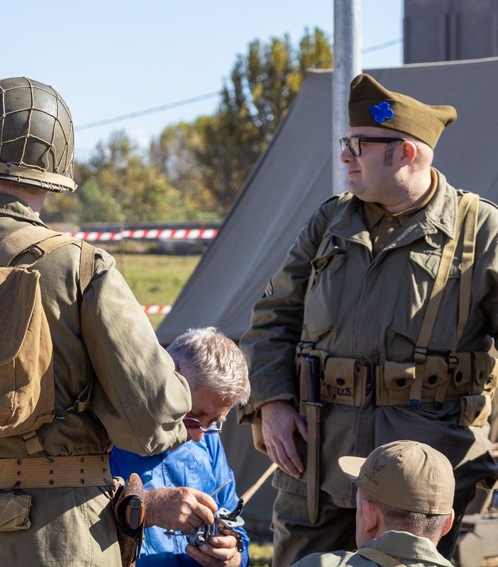Fondazione Marazzato, la due giorni dedicata alla storia del trasporto militare a Stroppiana si trasforma in una nuova “Festa dei motori”, FOTO