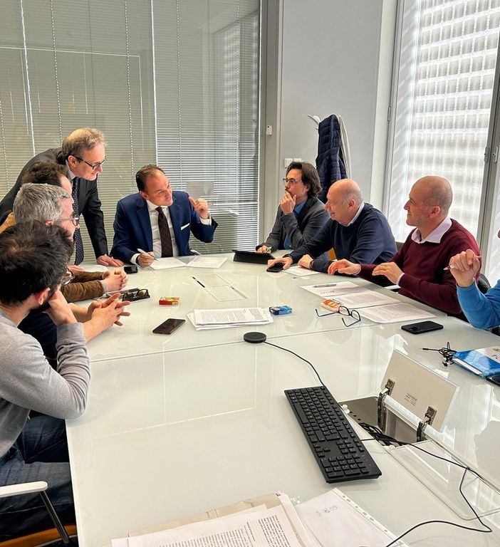 Pronto Soccorso, Regione raddoppia l’indennità al personale del comparto: definita la tariffa oraria per le prestazioni aggiuntive.