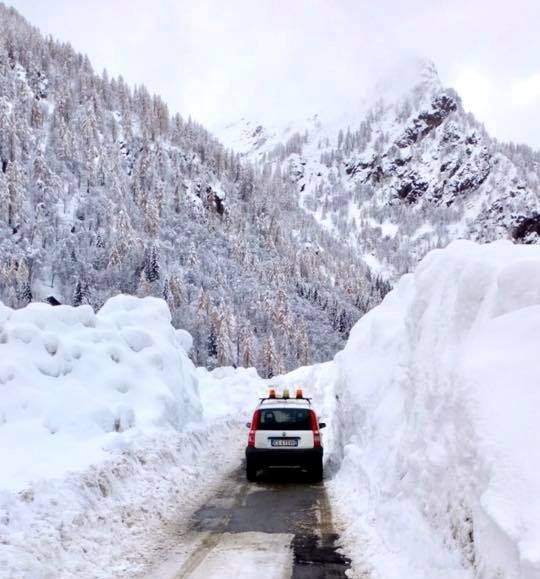 Strade chiuse in Valsesia per la neve