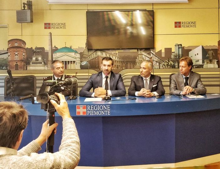 La Regione Piemonte dichiara guerra al pellet irregolare: &quot;Inquina piú delle auto&quot;