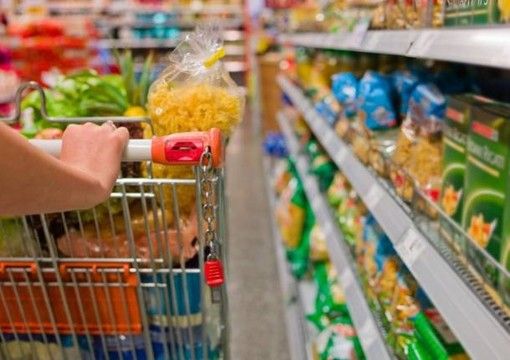 Coldiretti: +23% costi colpiscono aziende agricole e spesa