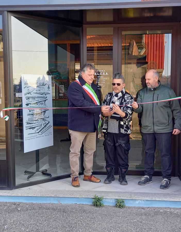 Grignasco: Mostra di Enrico Pettinaroli, &quot;Nel segno di Lei&quot;