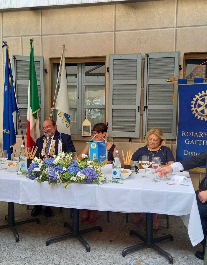 Vincenzo Carena, governatore distretto 2031 in visita al Rotary di Gattinara